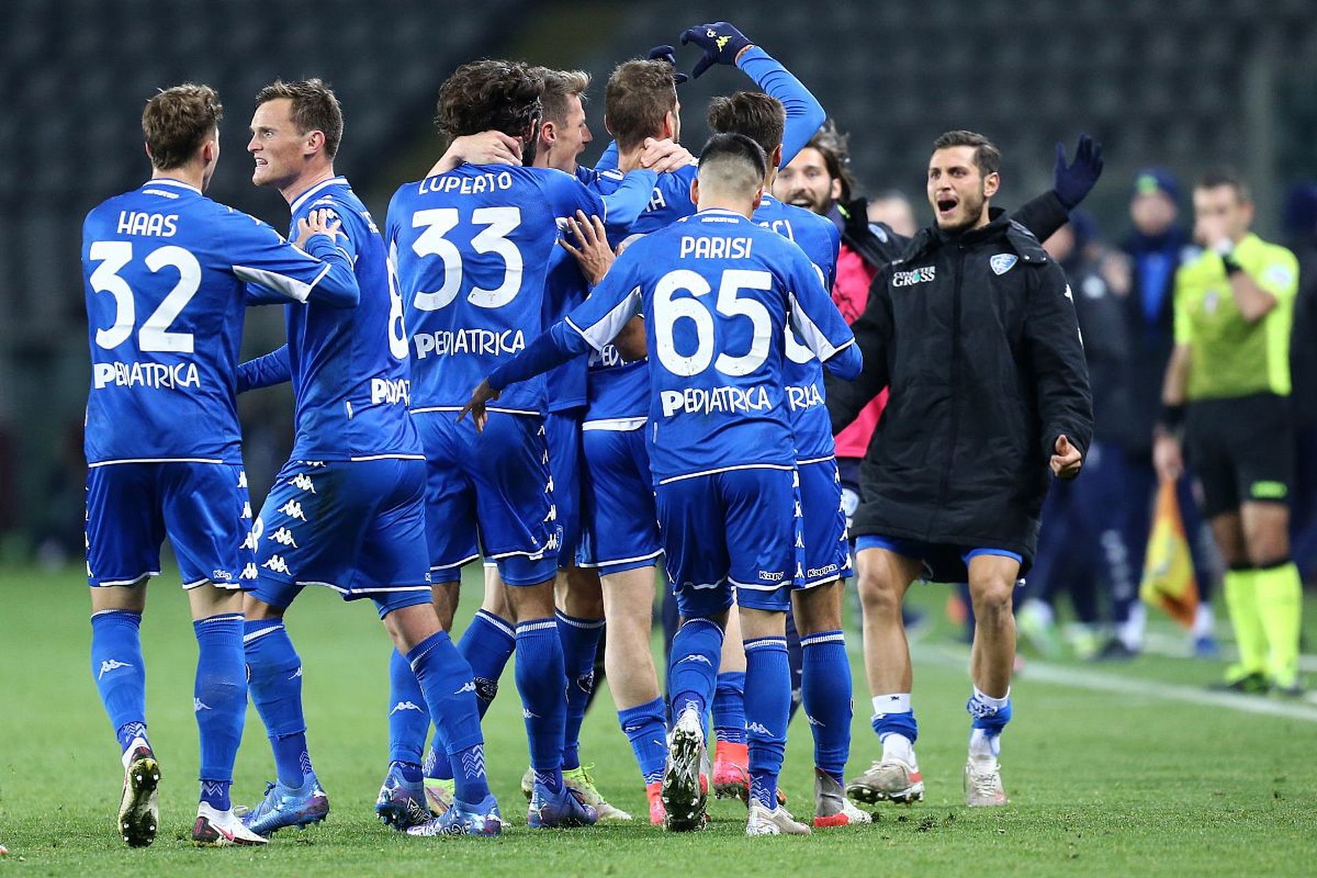 个全能型攻 个全能型攻