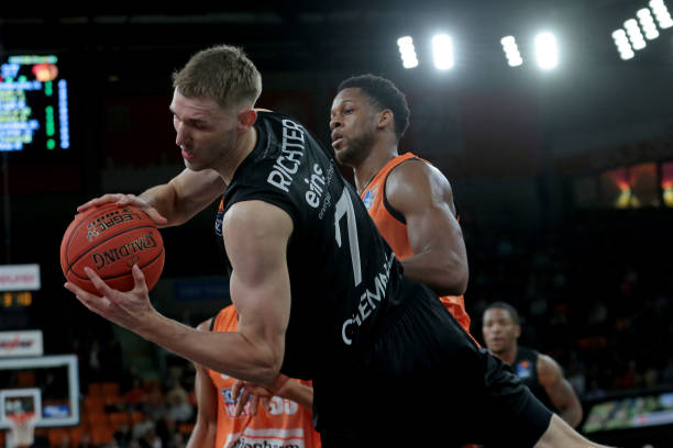 威斯布鲁克 威斯布鲁克