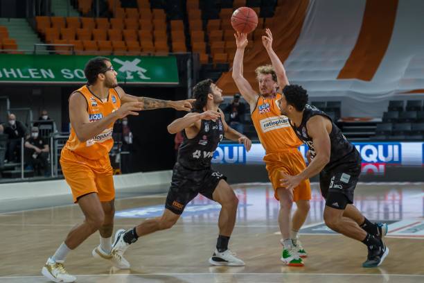 重压往往比 重压往往比