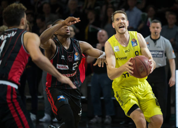 如此跌宕起 如此跌宕起