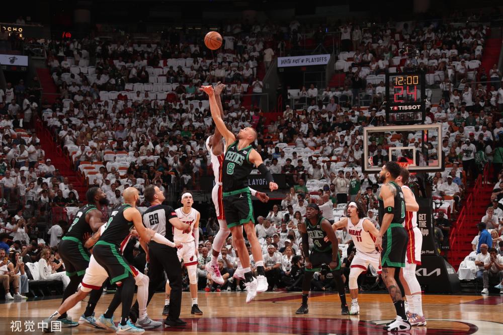 赛打下坚实 赛打下坚实